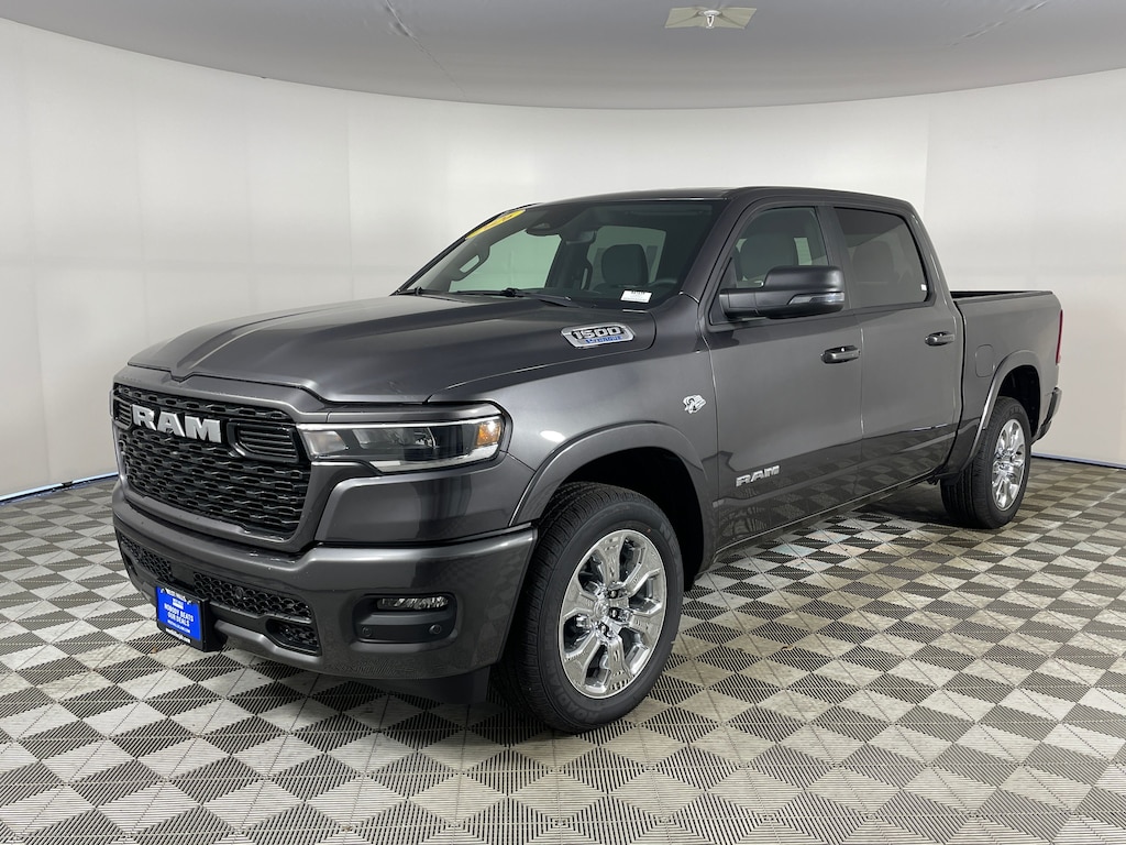 New 2026 Ram 1500 BIG HORN CREW CAB 4X4 5'7 BOX Pickup