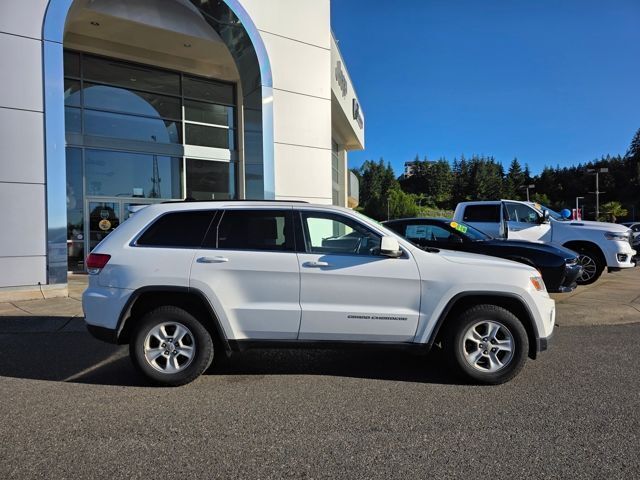 Used 2014 Jeep Grand Cherokee Laredo with VIN 1C4RJFAG9EC392663 for sale in Bremerton, WA