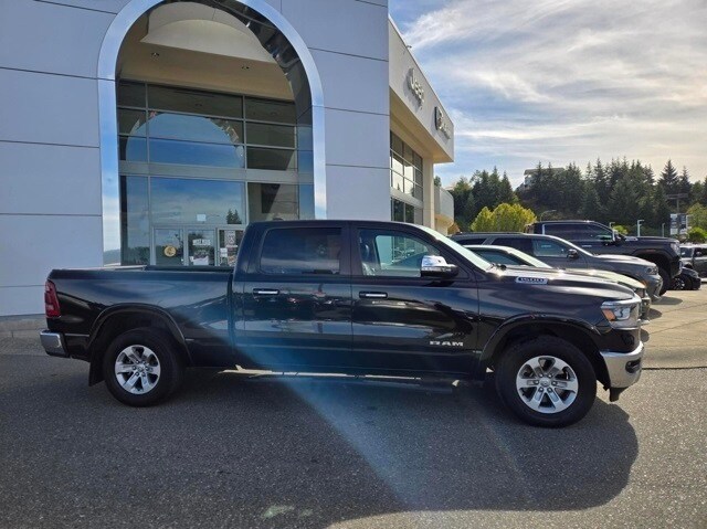 2019 Ram 1500 Laramie photo 2
