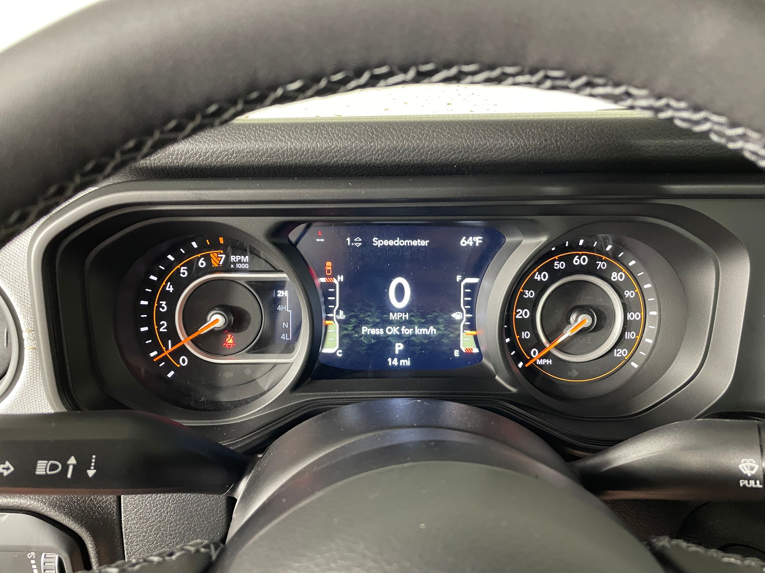 2025 Jeep Gladiator Willys photo 3