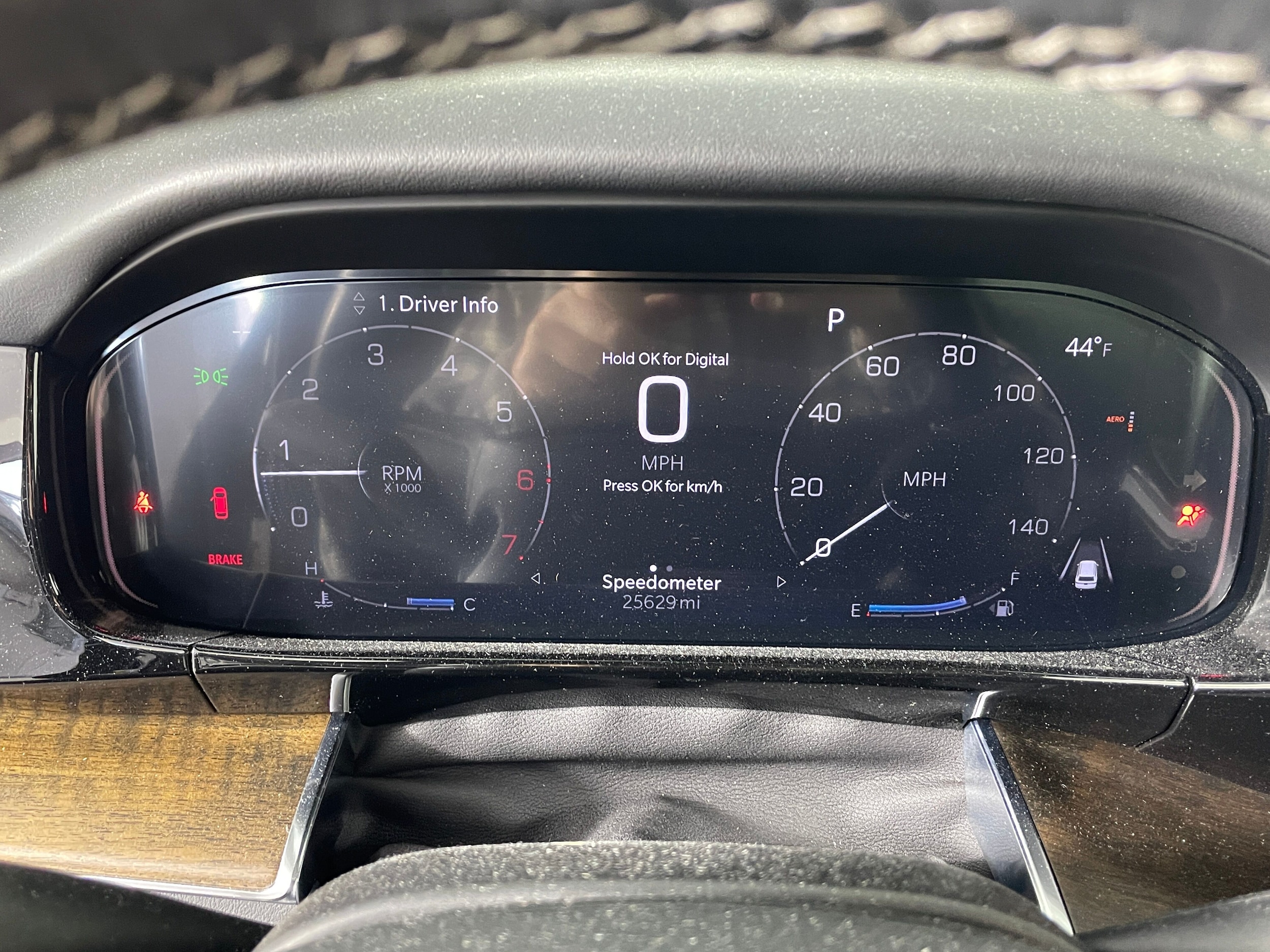 2023 Jeep Grand Wagoneer Series II photo 5