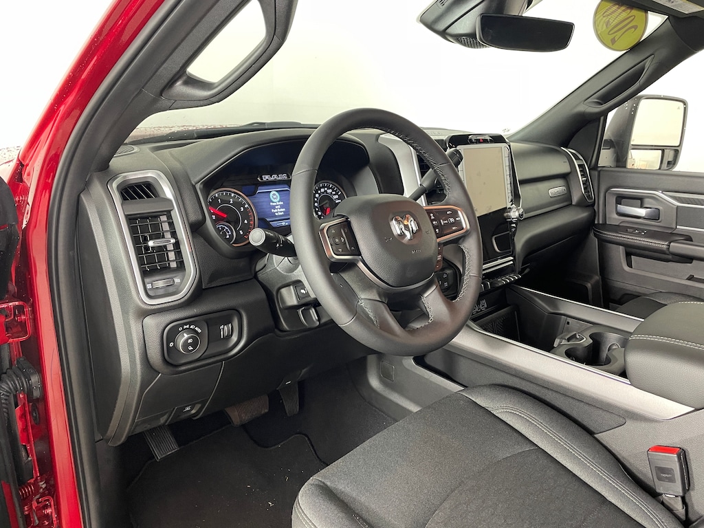 New 2026 Ram 2500 BIG HORN CREW CAB 4X4 6'4 BOX Pickup