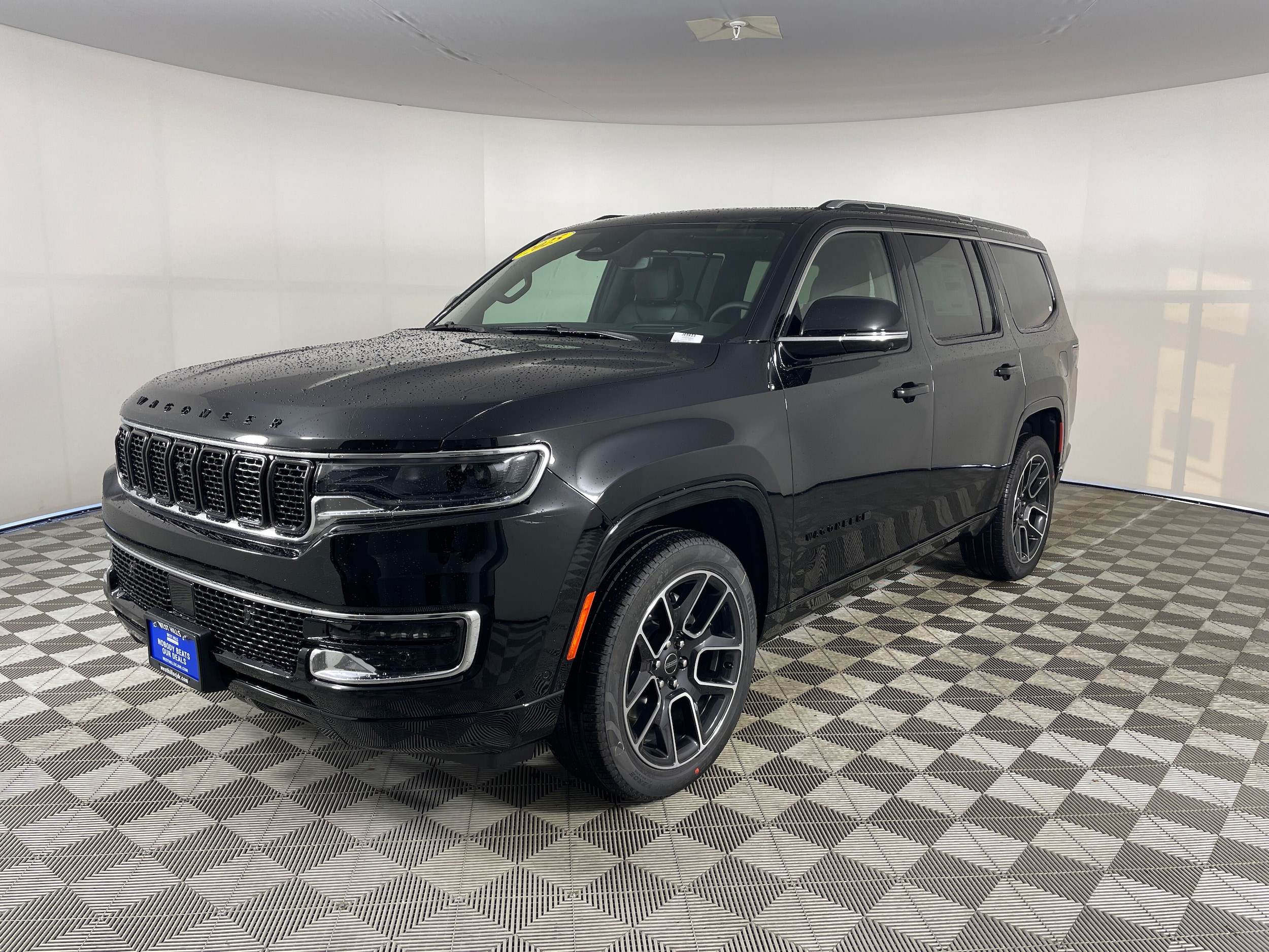 2025 Jeep Wagoneer Series III's photo