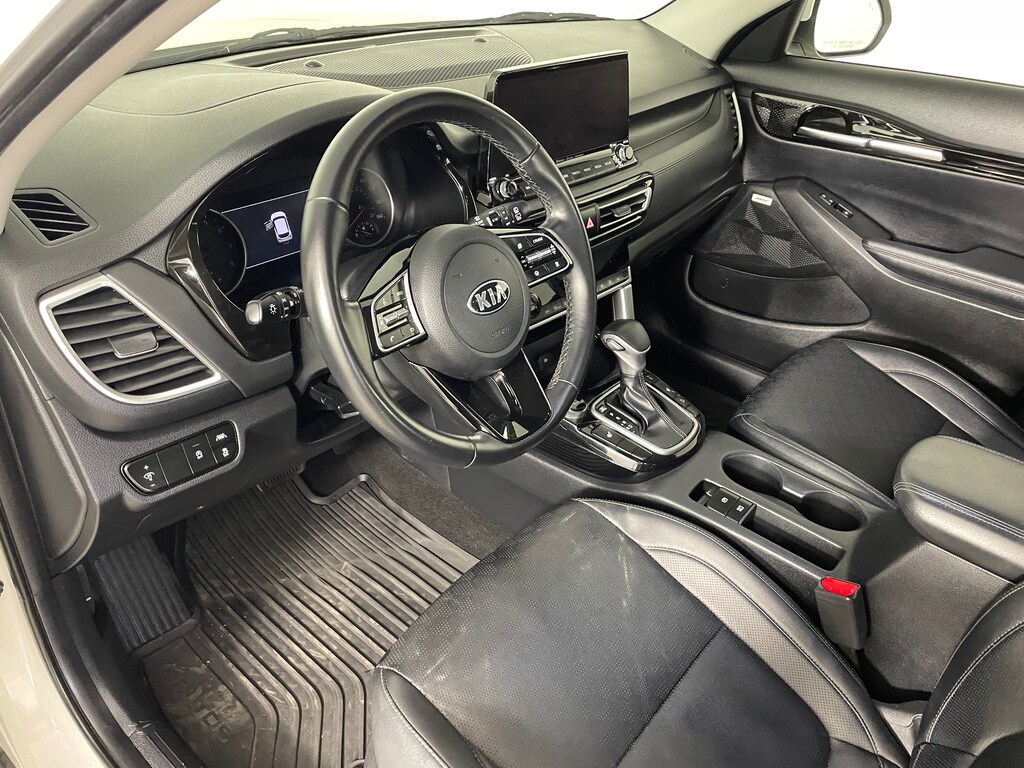 Used 2021 Kia Seltos SX SUV