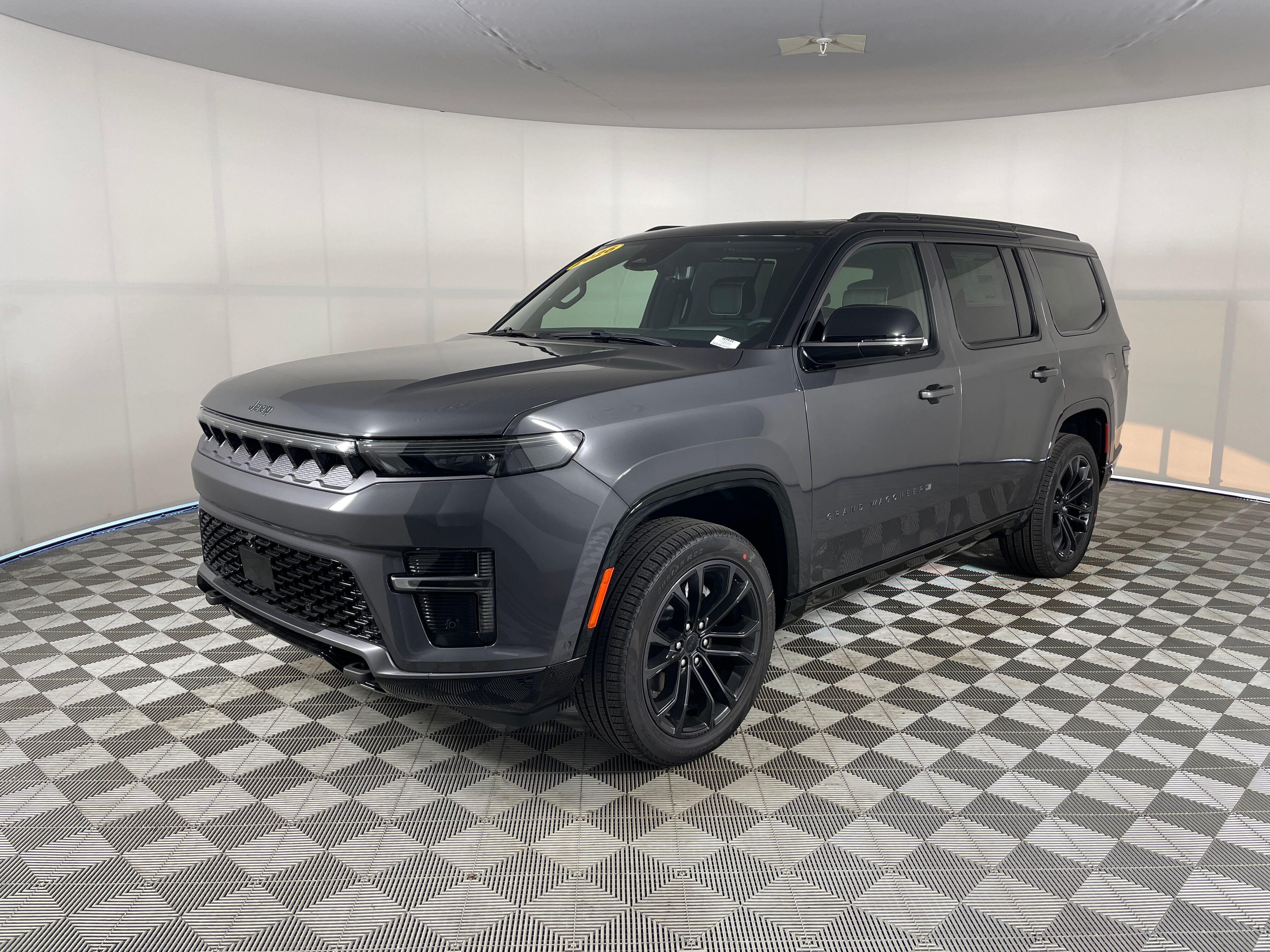2026 Jeep Grand Wagoneer SUMMIT 4X4 Sport Utility