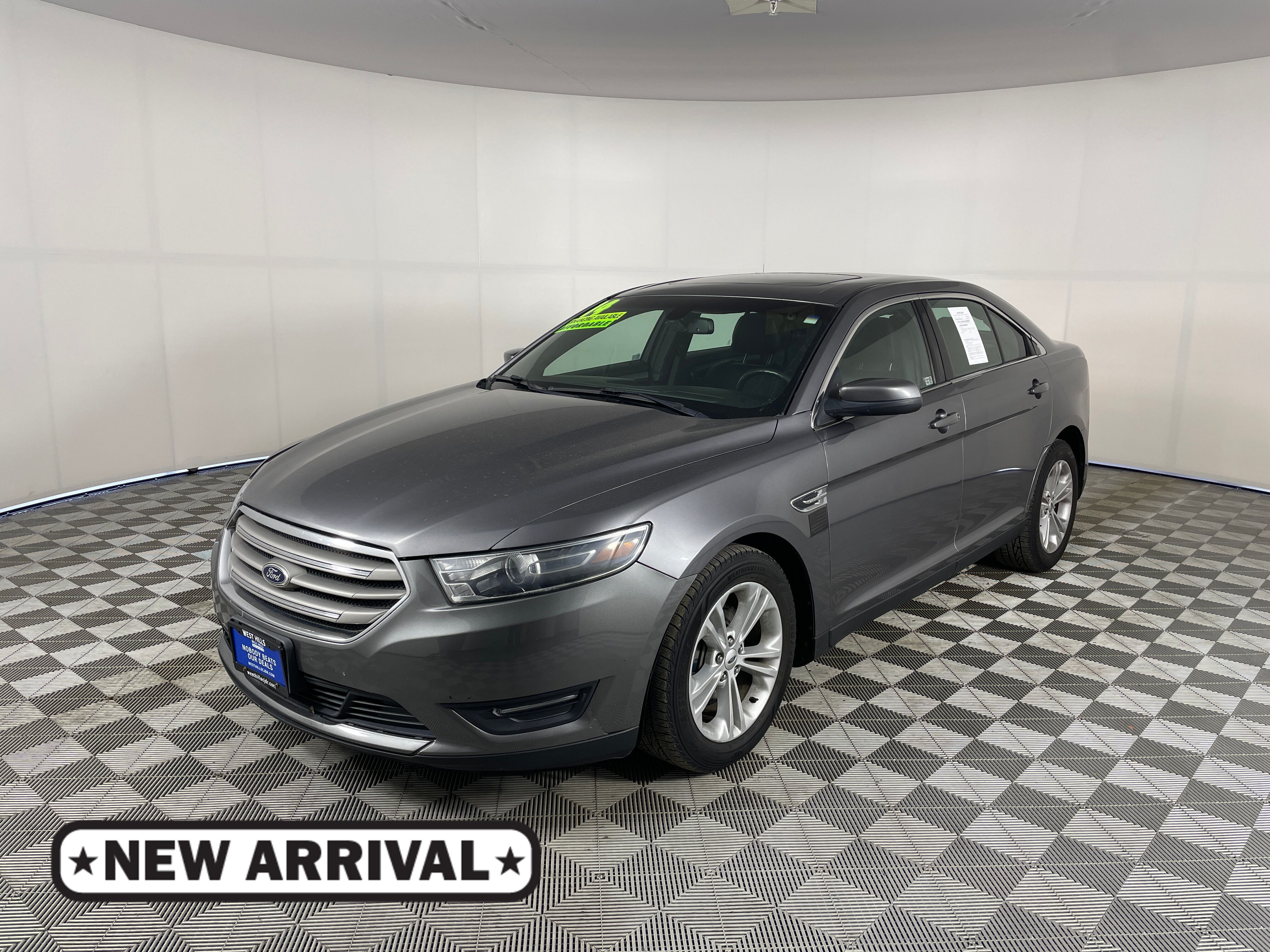 2014 Ford Taurus