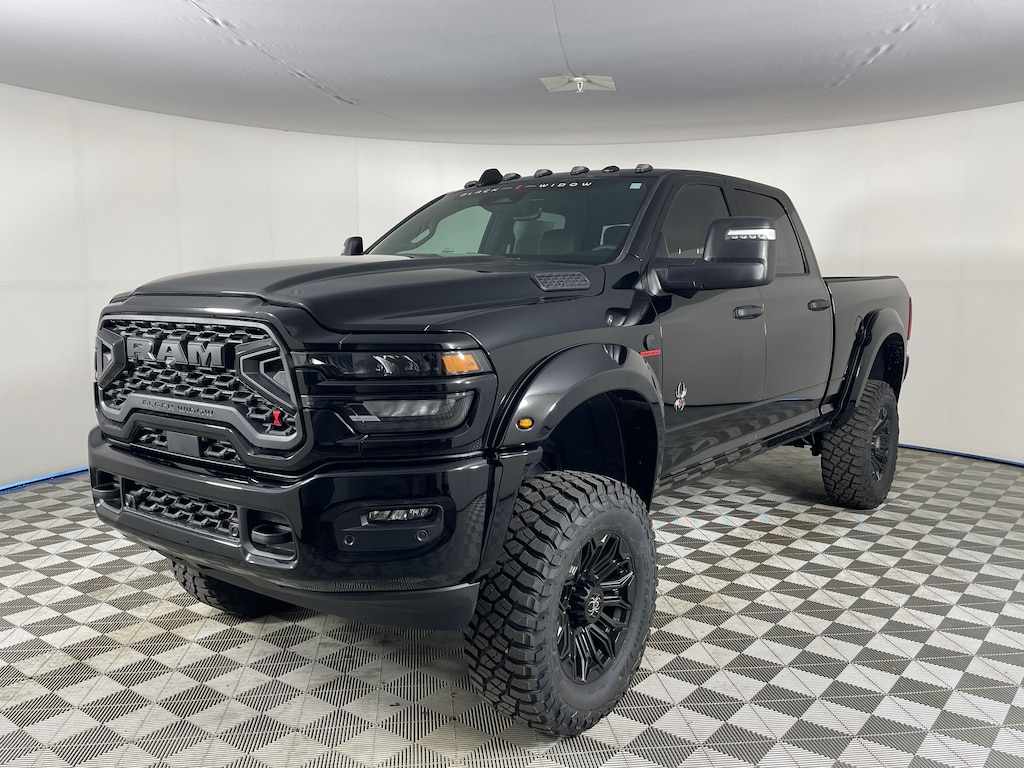 New 2026 Ram 2500 BIG HORN CREW CAB 4X4 6'4 BOX Pickup