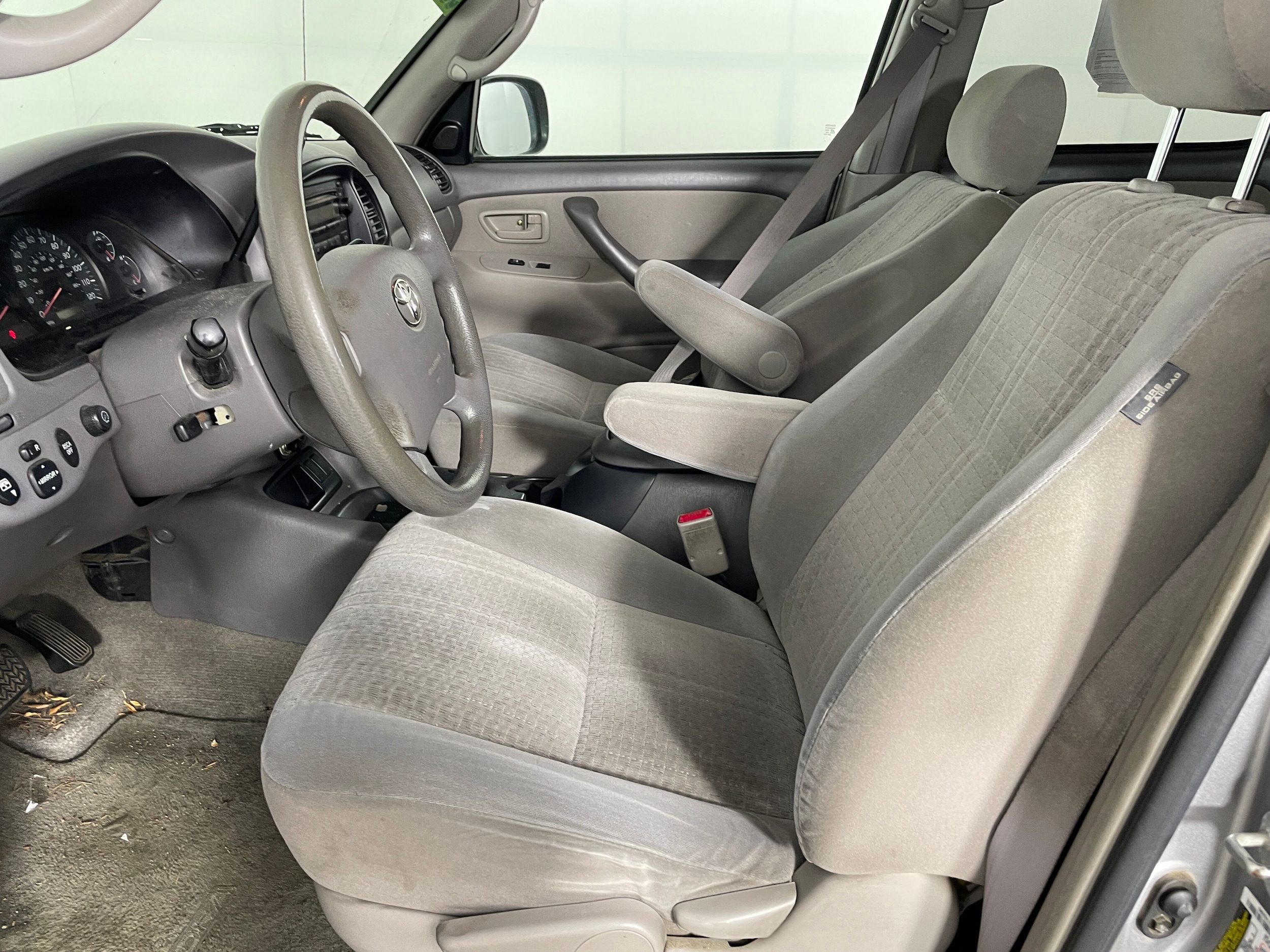 2005 Toyota Tundra SR5 V8 photo 2