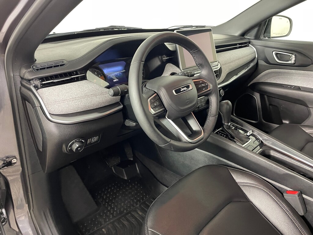 Used 2024 Jeep Compass Latitude Lux SUV