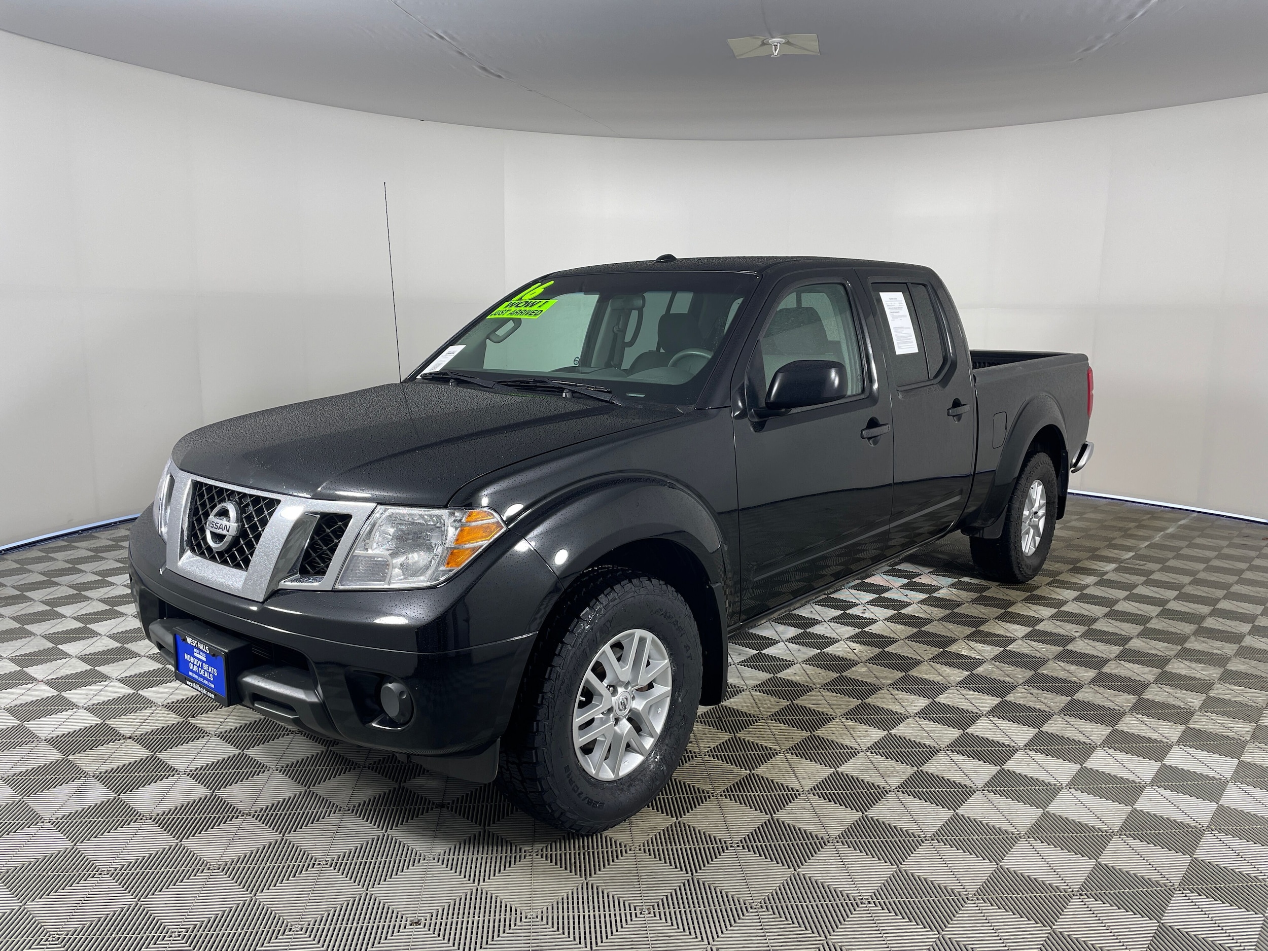 2016 Nissan Frontier SV