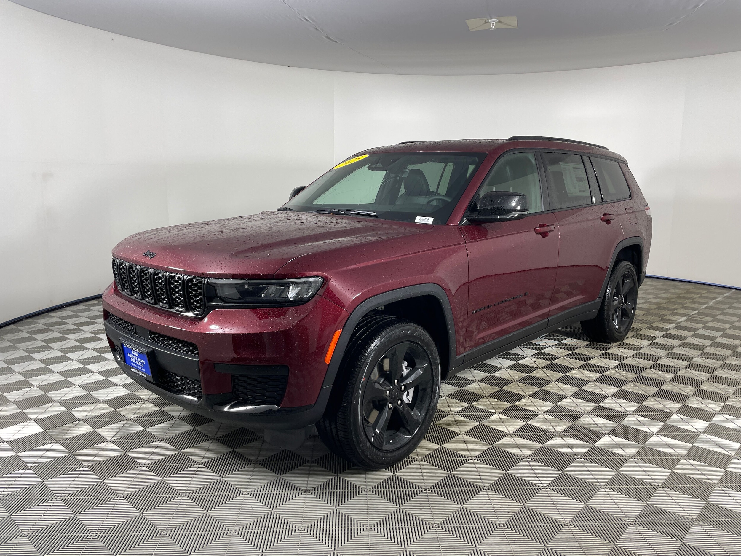 2025 Jeep Grand Cherokee L Altitude's photo