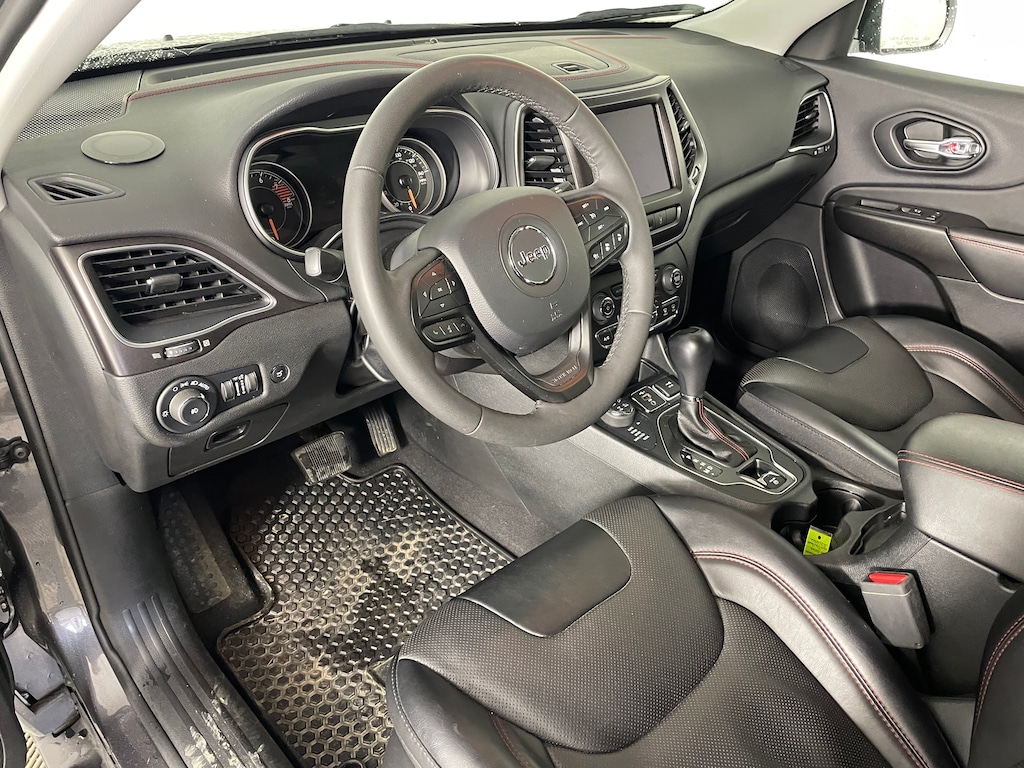 Used 2022 Jeep Cherokee Trailhawk SUV