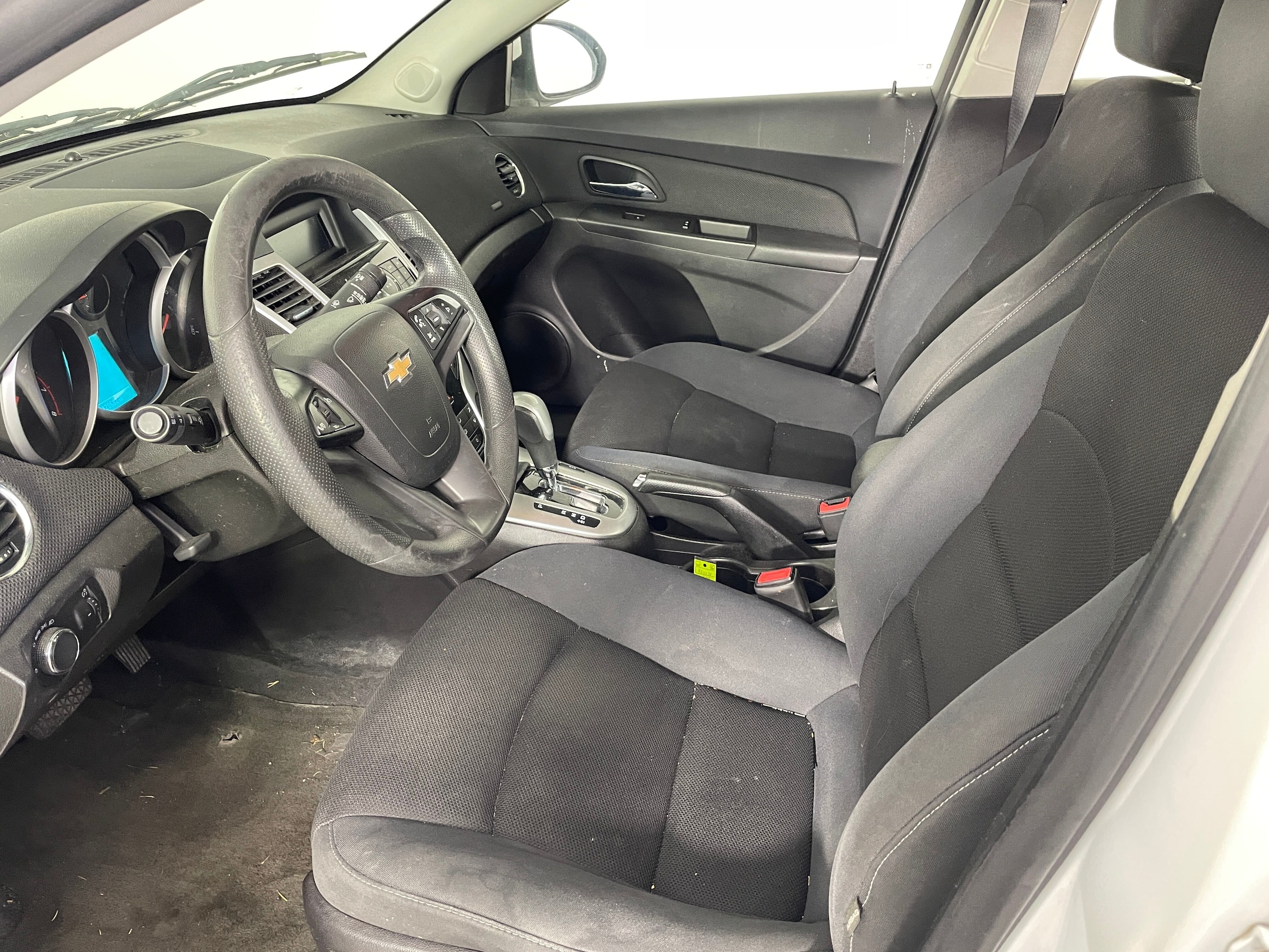 Used 2015 Chevrolet Cruze 1LT with VIN 1G1PC5SB9F7265252 for sale in Bremerton, WA