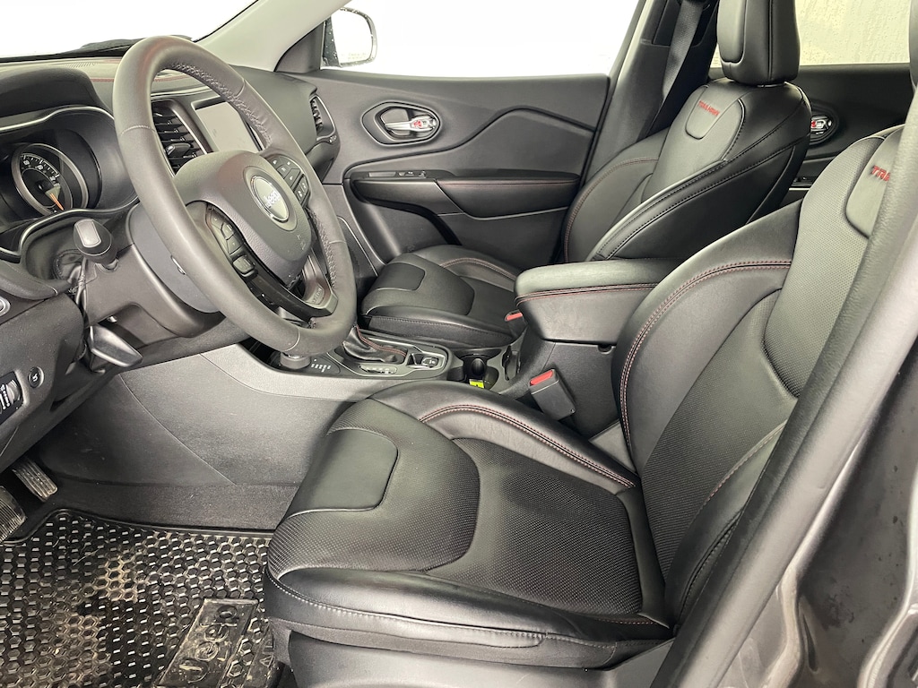 Used 2022 Jeep Cherokee Trailhawk SUV