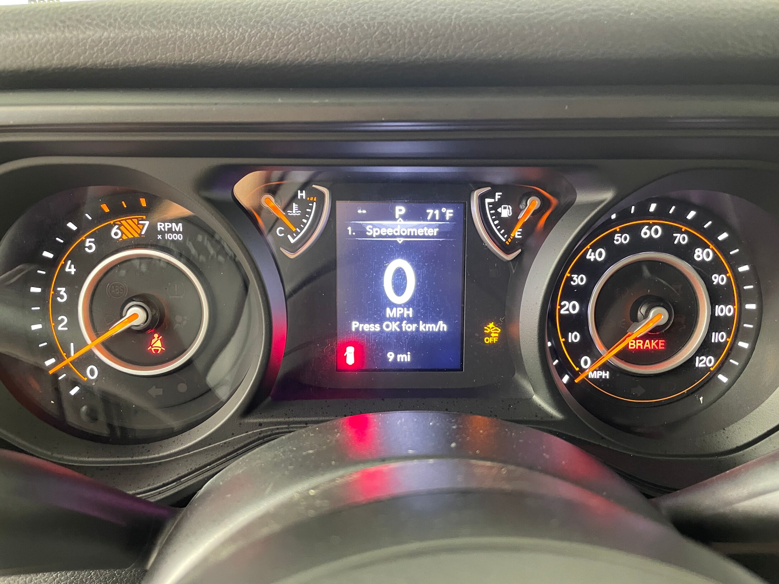 2025 Jeep Wrangler Sport S photo 3