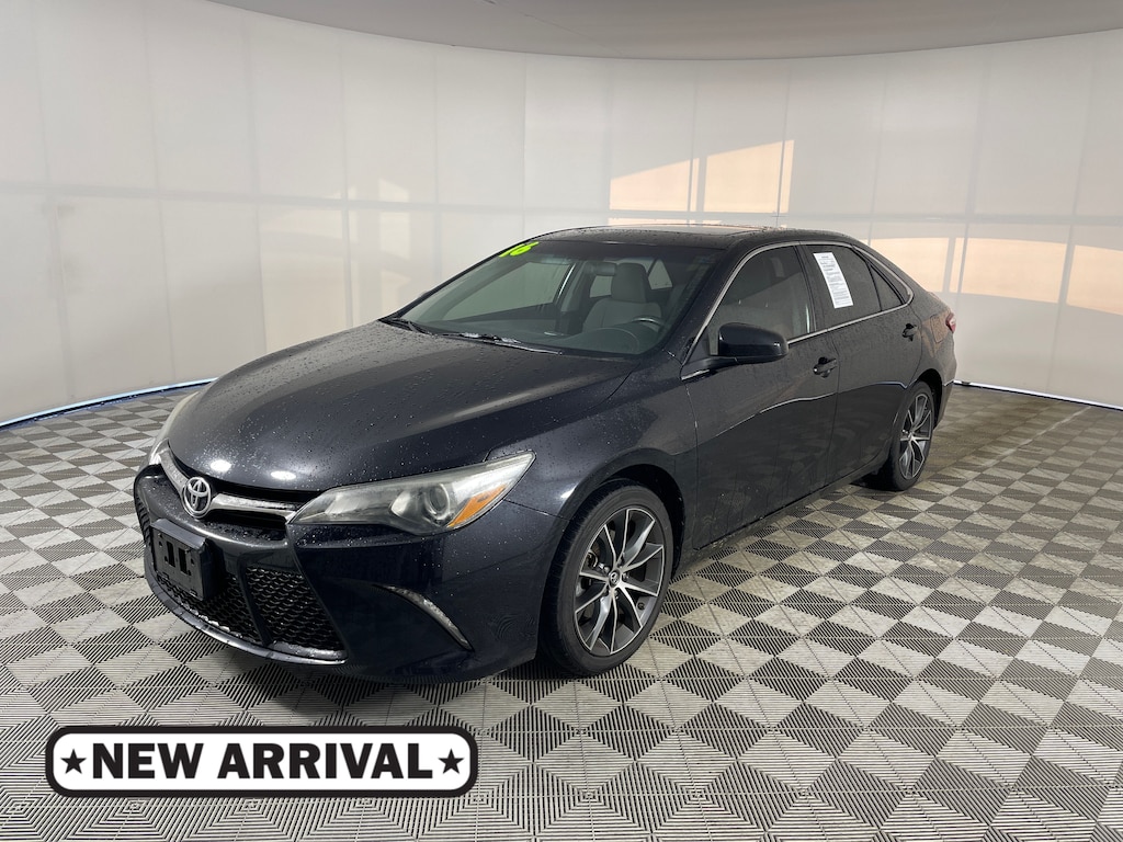 Used 2016 Toyota Camry XSE Sedan