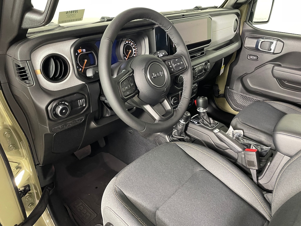 New 2026 Jeep Wrangler 4-DOOR SPORT S Sport Utility