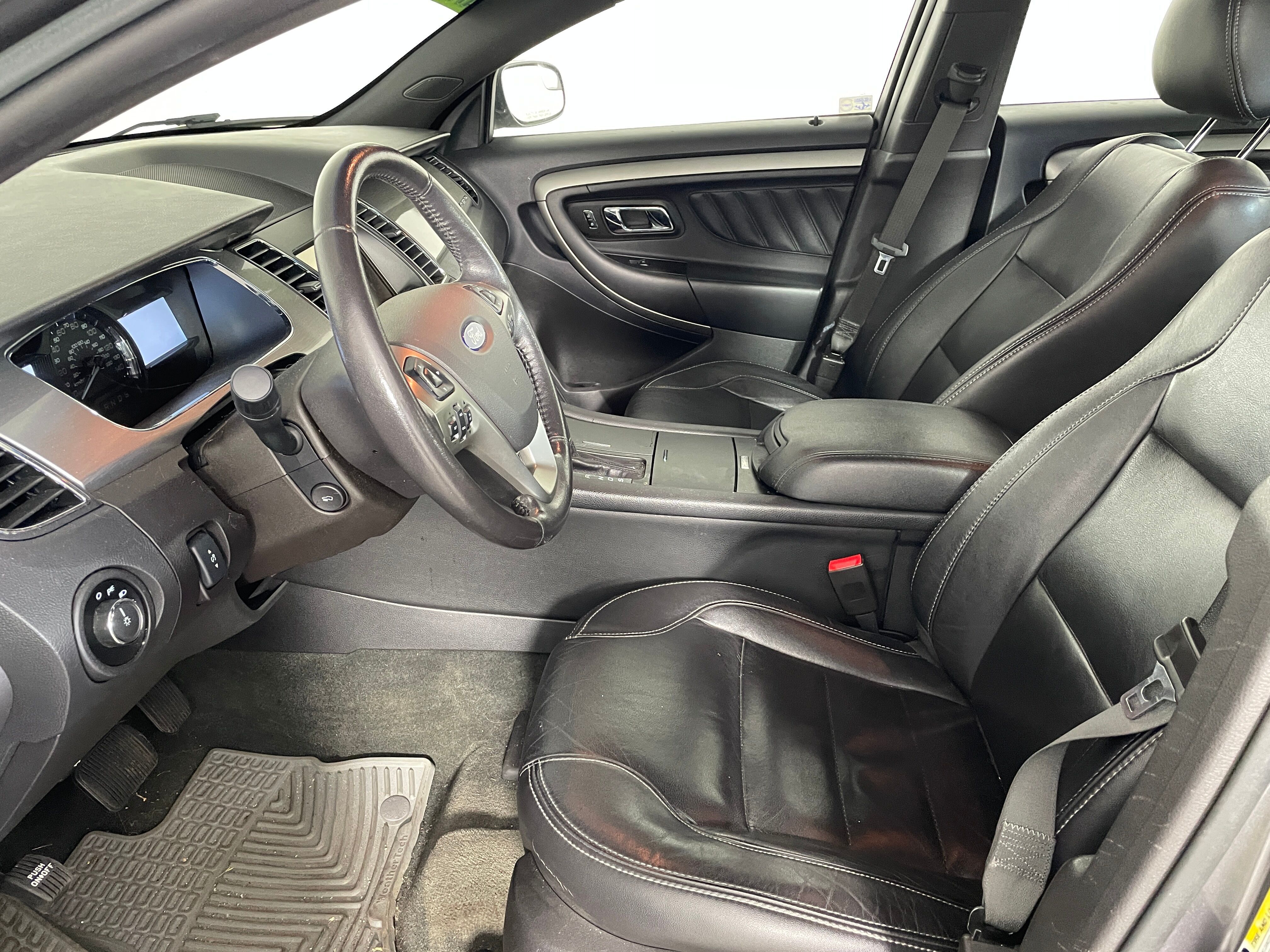 Used 2014 Ford Taurus SEL with VIN 1FAHP2E82EG174746 for sale in Bremerton, WA