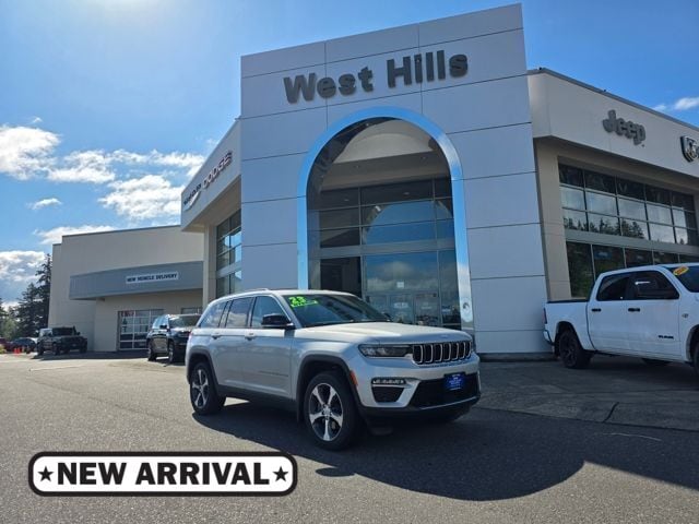 2023 Jeep Grand Cherokee 4xe 4x4's photo