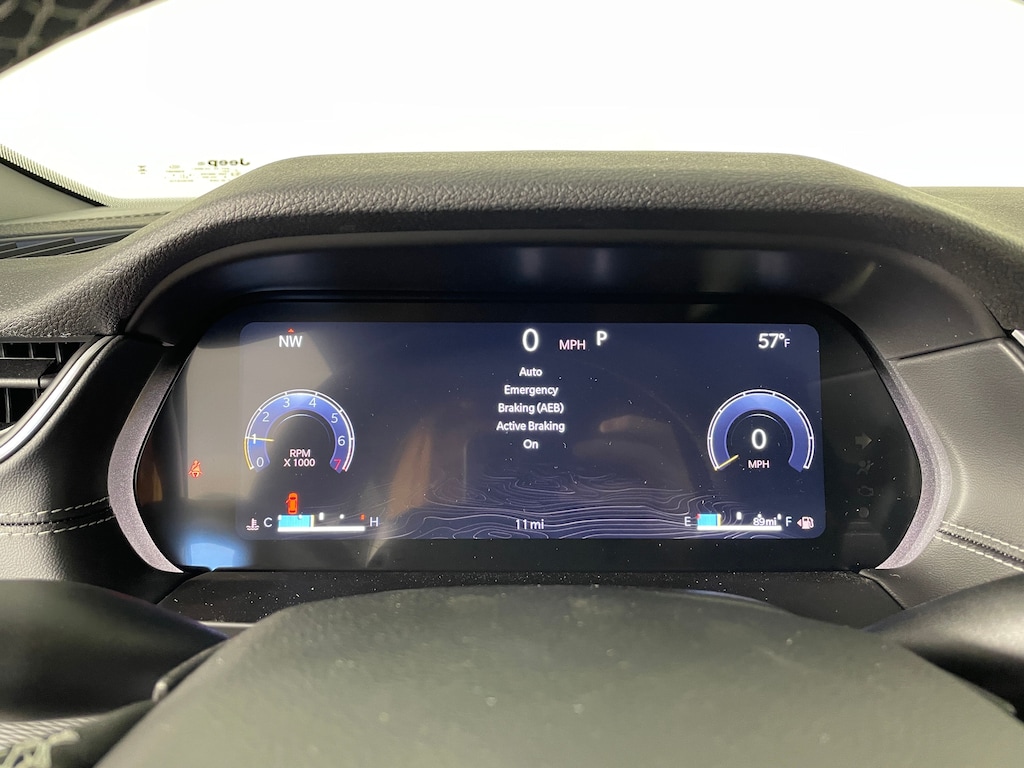 New 2025 Jeep Grand Cherokee L LAREDO X 4X4 Sport Utility