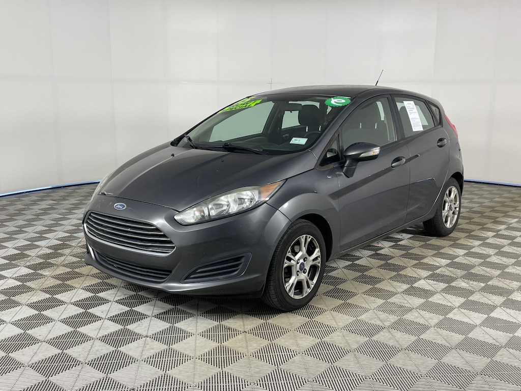 Used 2015 Ford Fiesta SE Hatchback