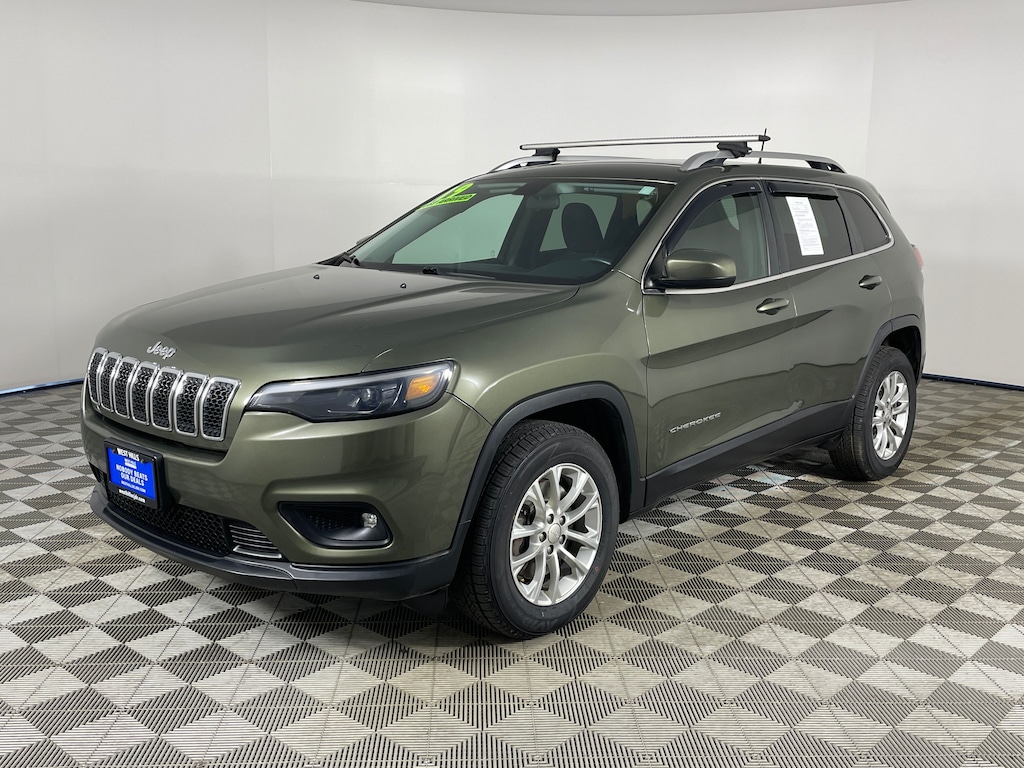 Used 2019 Jeep Cherokee Latitude 4x4 SUV