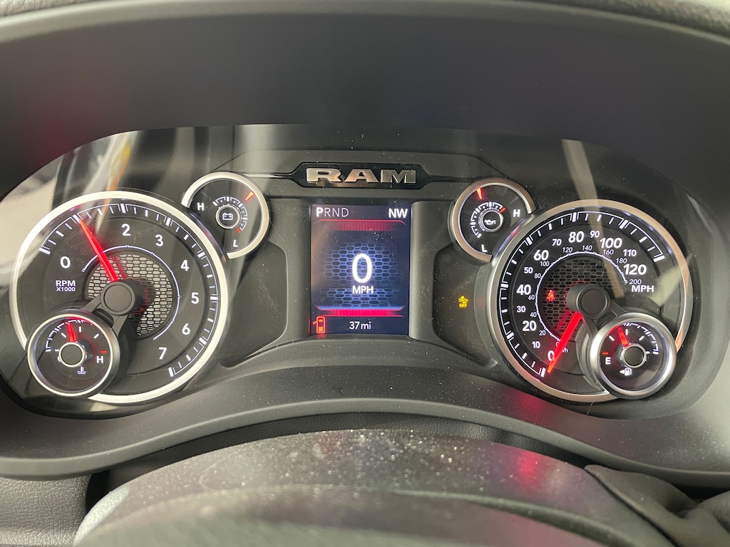 New 2026 Ram 2500 WARLOCK CREW CAB 4X4 6'4 BOX Pickup