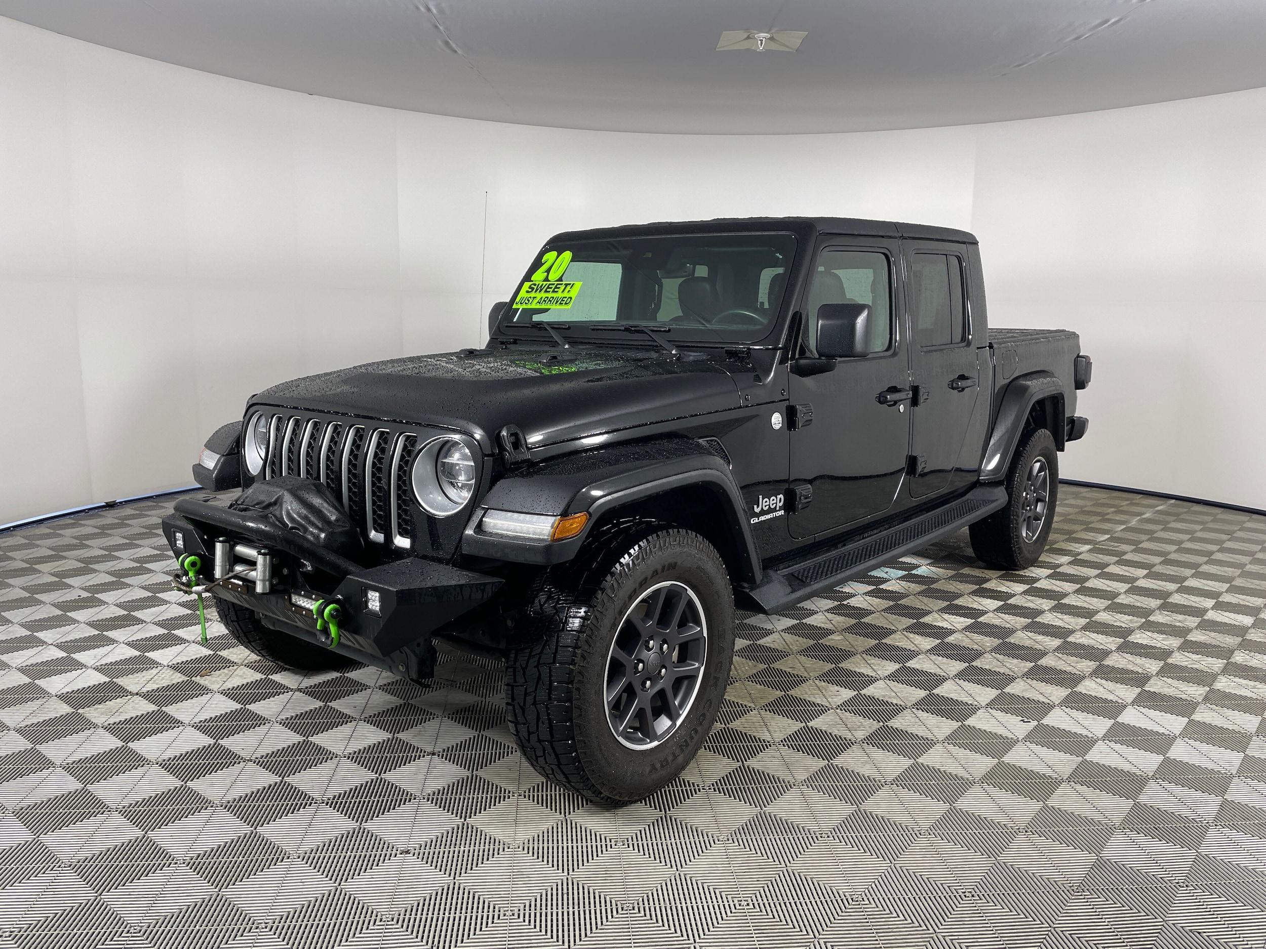 2020 Jeep Gladiator Overland's photo