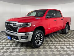 2025 Ram 1500 BIG HORN CREW CAB 4X4 5'7 BOX Pickup