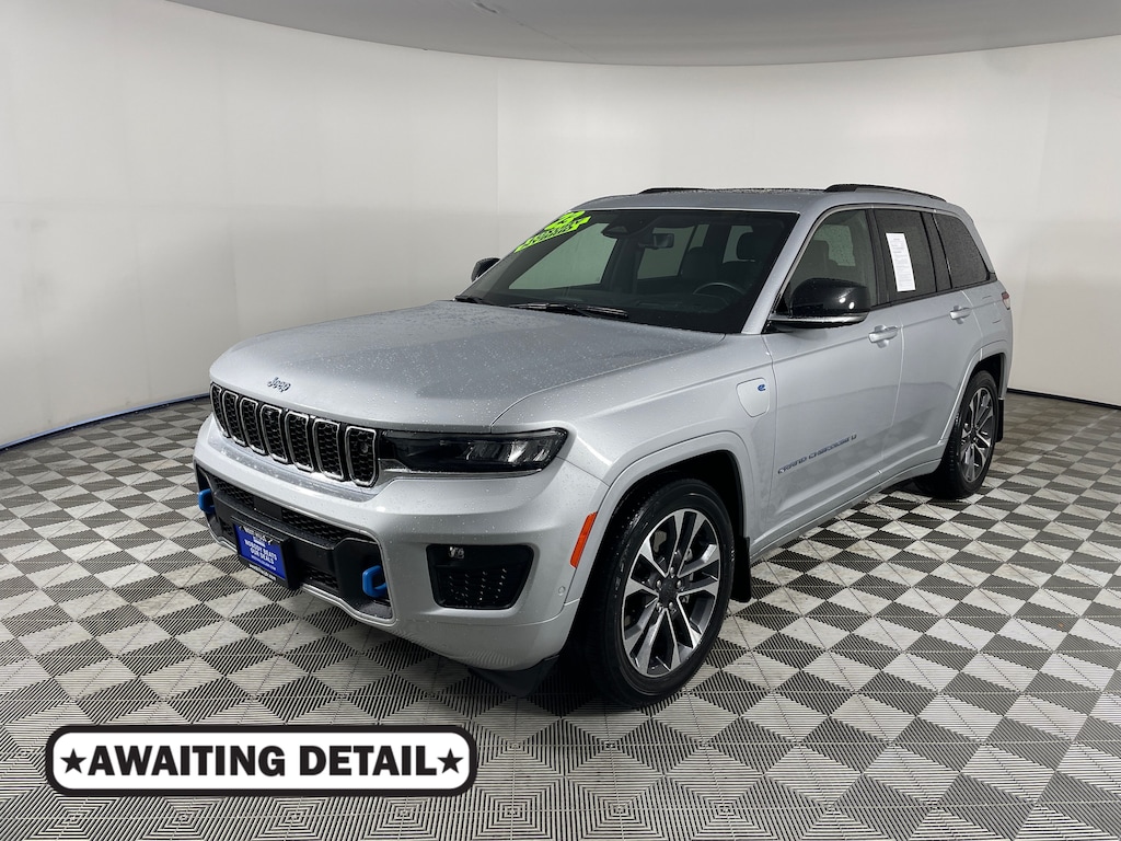 Used 2023 Jeep Grand Cherokee 4xe Overland SUV