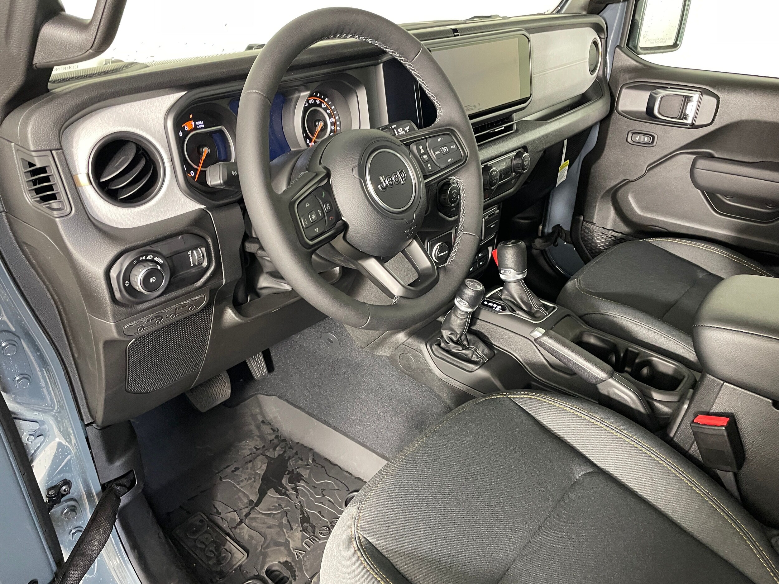 2025 Jeep Wrangler Sport S photo 2