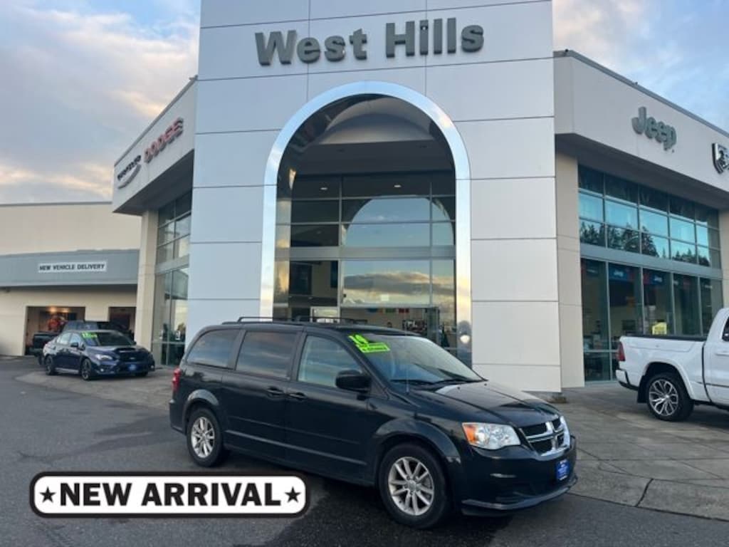 Used 2014 Dodge Grand Caravan SXT Van