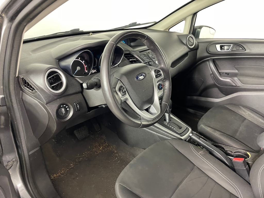 Used 2015 Ford Fiesta SE Hatchback