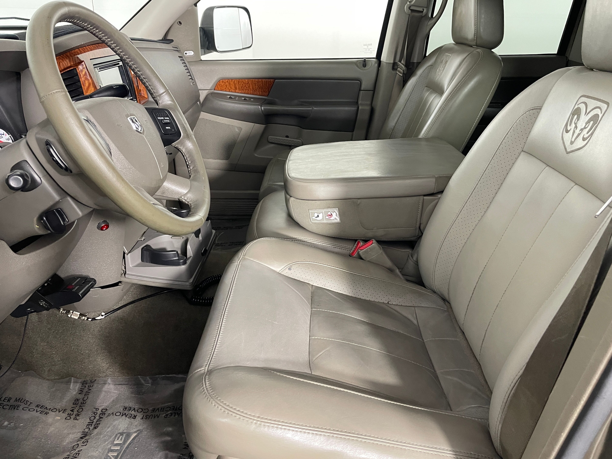 2006 Dodge Ram 2500 photo 2