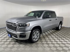 2025 Ram 1500 BIG HORN CREW CAB 4X4 5'7 BOX Pickup