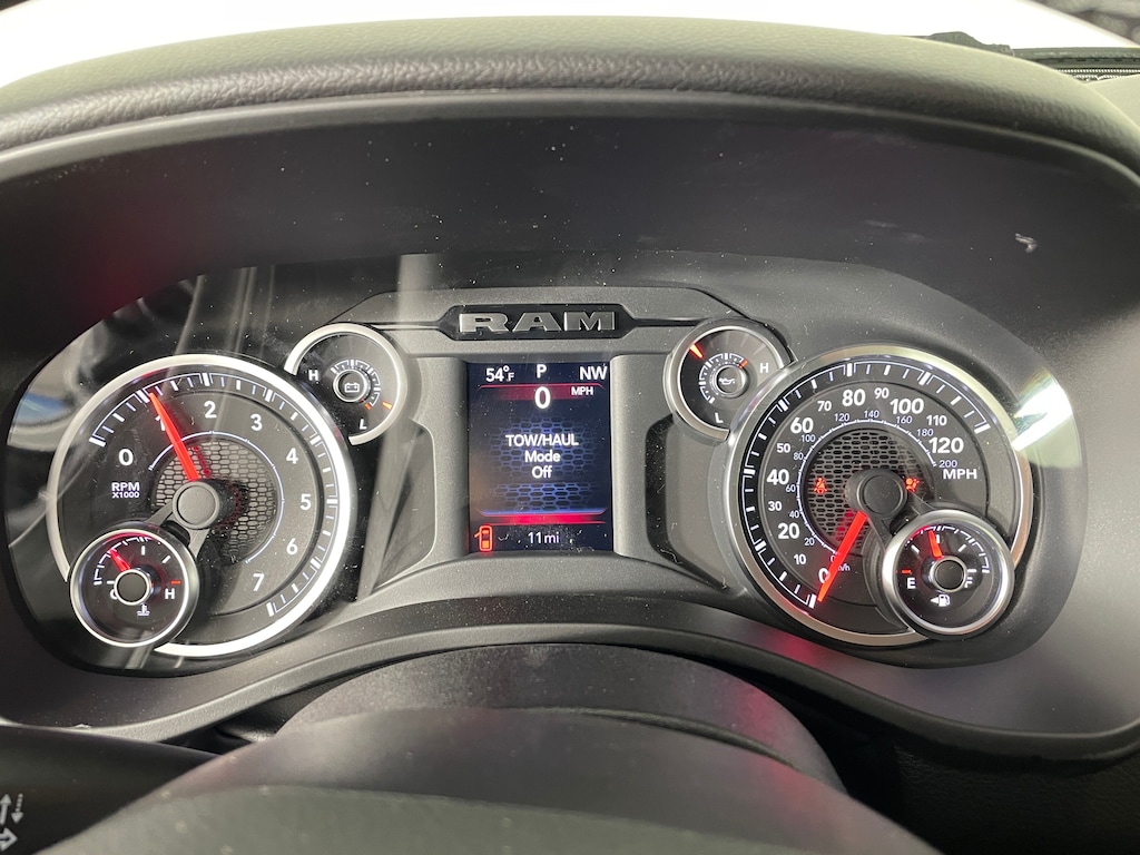 New 2026 Ram 1500 BIG HORN CREW CAB 4X4 5'7 BOX Pickup