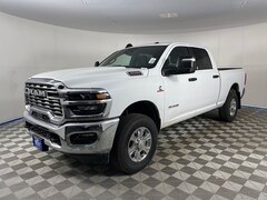 2025 Ram 3500 BIG HORN CREW CAB 4X4 6'4 BOX Pickup