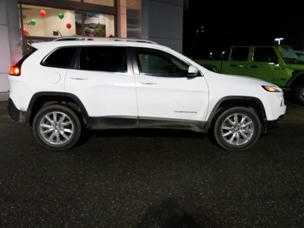 Used 2015 Jeep Cherokee Limited 4x4 SUV