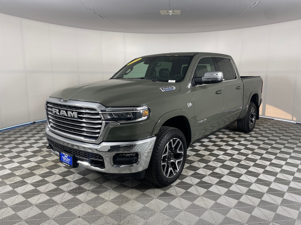 New 2026 Ram 1500 LARAMIE CREW CAB 4X4 5'7 BOX Pickup