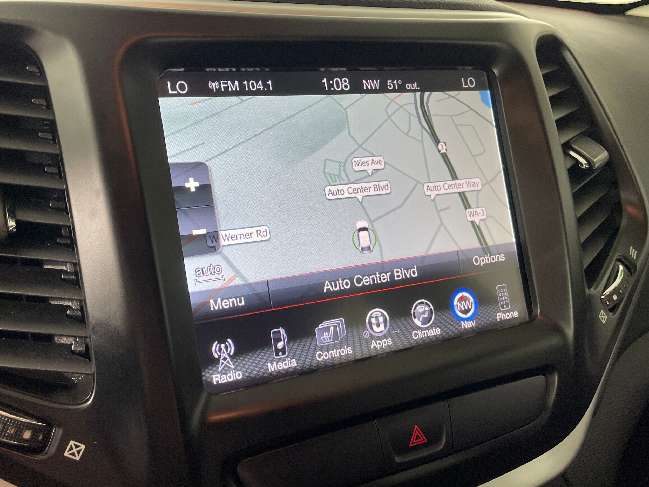 2017 Jeep Cherokee Trailhawk 4x4 photo 3