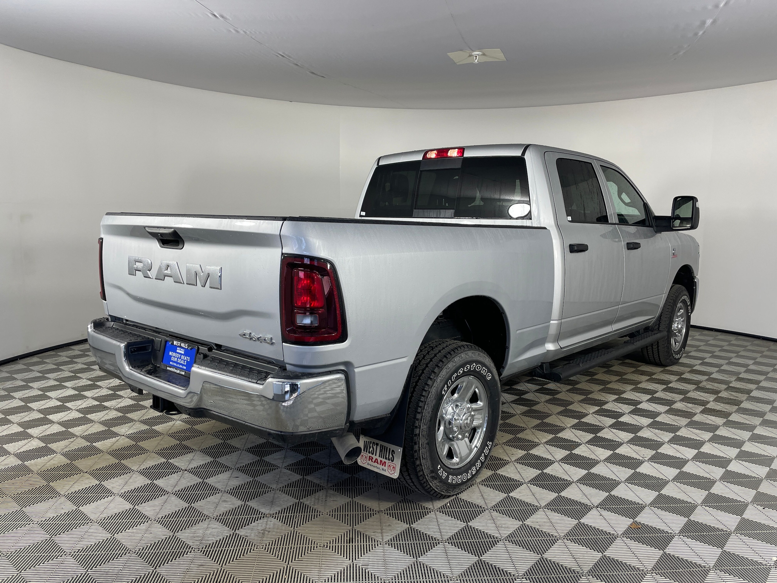 2026 RAM 2500 Tradesman - Photo 6