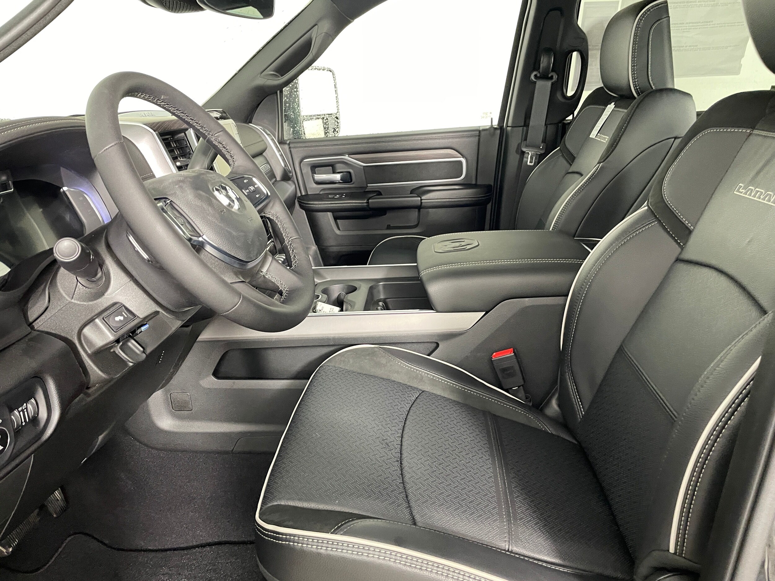 2026 Ram 2500 Laramie photo 2