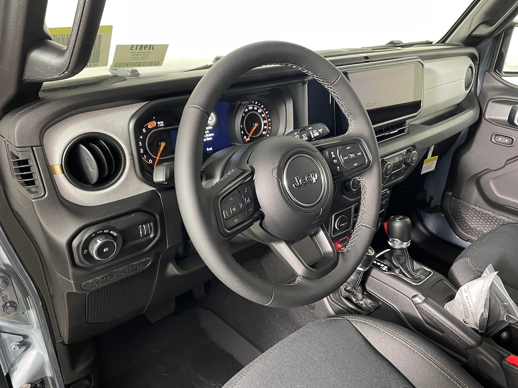 New 2026 Jeep Wrangler 4-DOOR WILLYS Sport Utility
