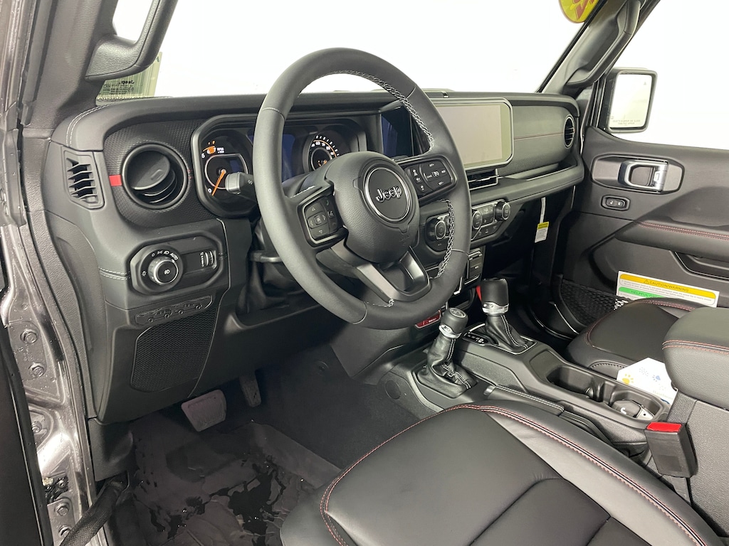 New 2026 Jeep Wrangler 4-DOOR RUBICON X Sport Utility