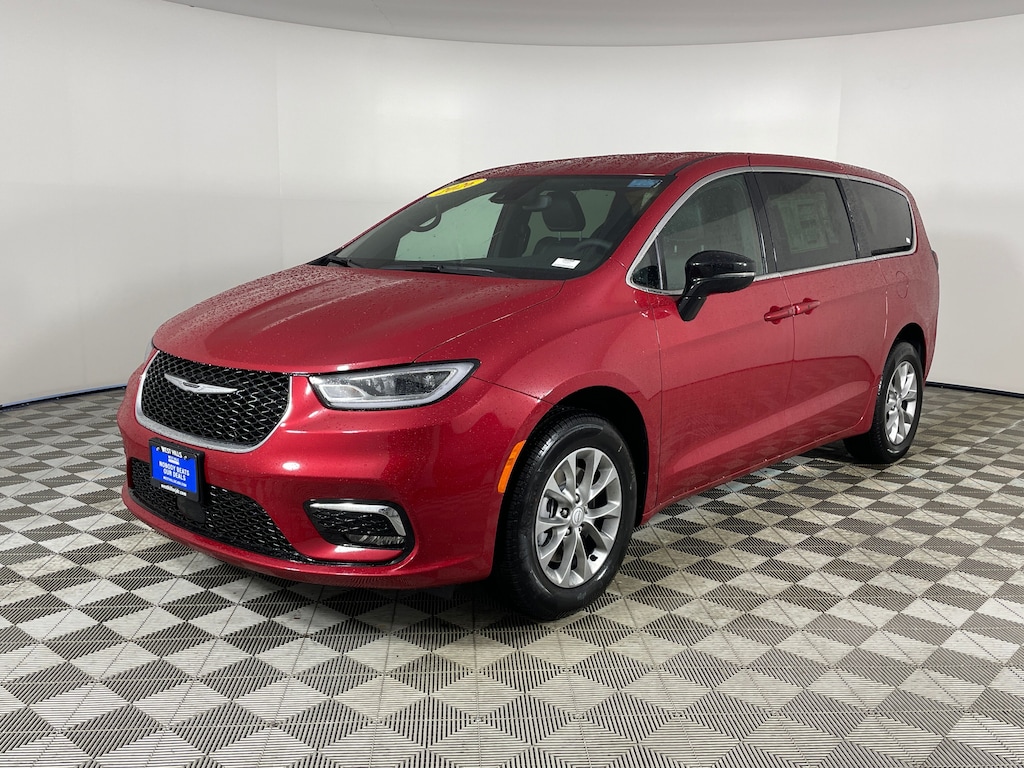 New 2026 Chrysler Pacifica SELECT AWD Passenger Van