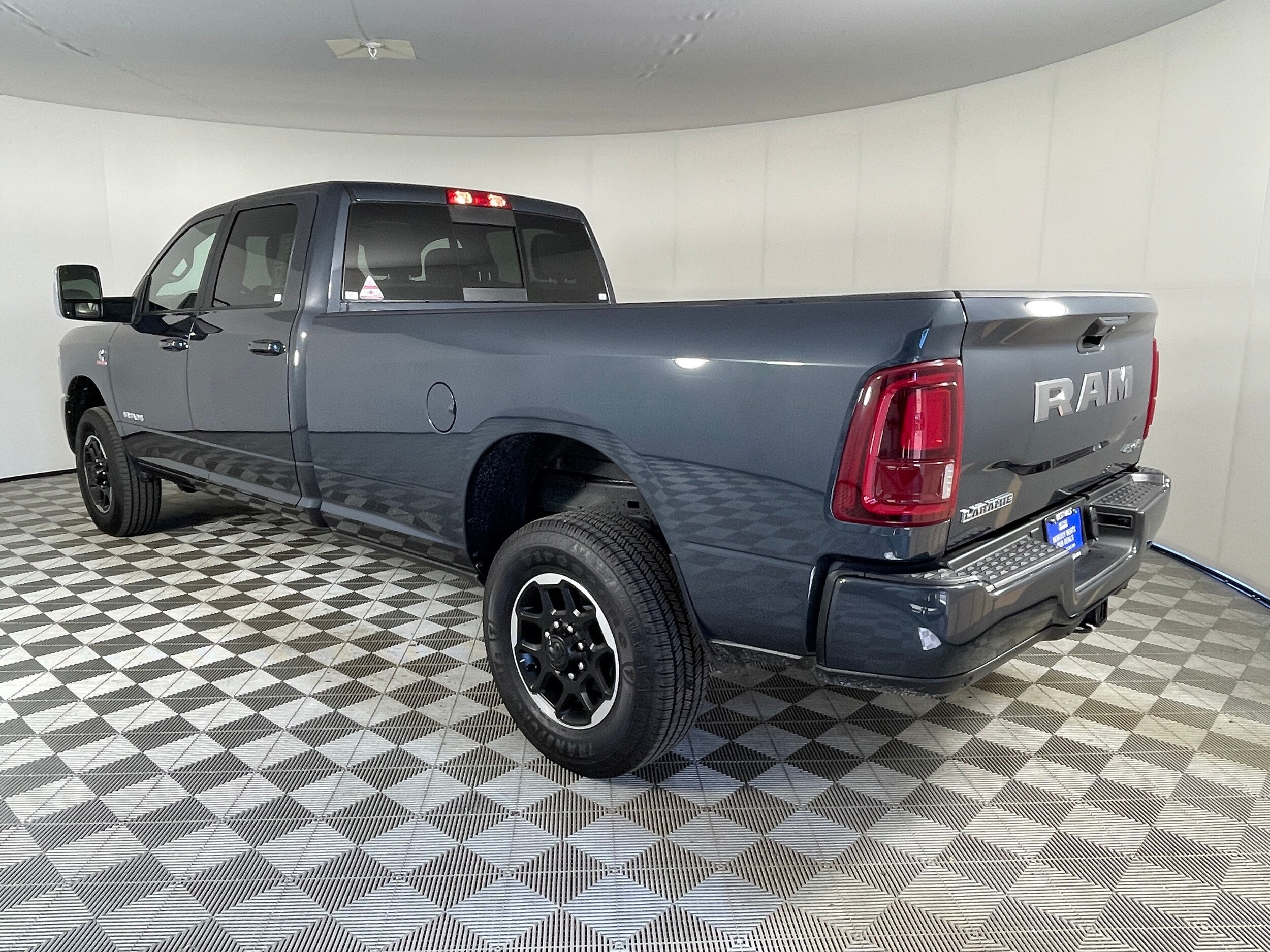 2026 RAM 2500 Laramie - Photo 15