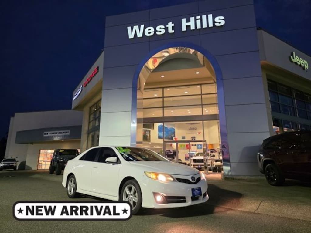 Used 2013 Toyota Camry L Sedan