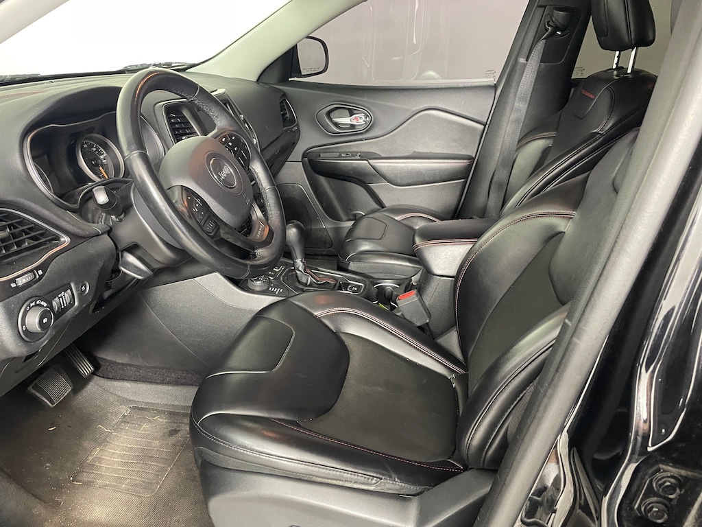 Used 2019 Jeep Cherokee Trailhawk 4x4 SUV