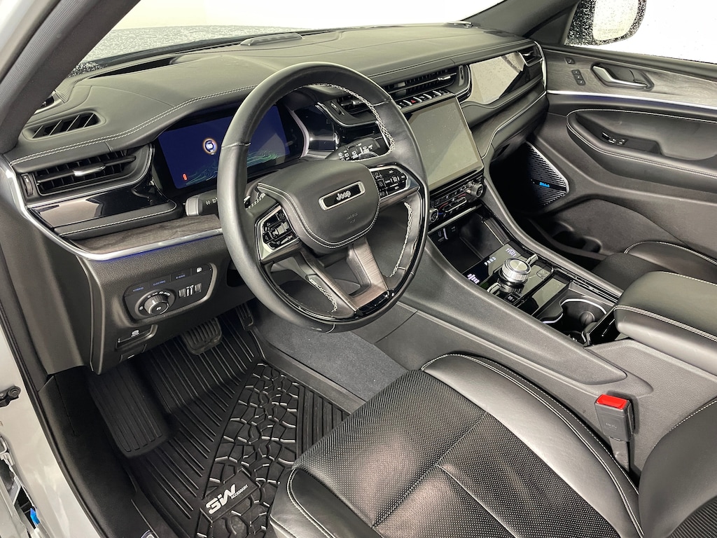 Used 2023 Jeep Grand Cherokee 4xe Overland SUV