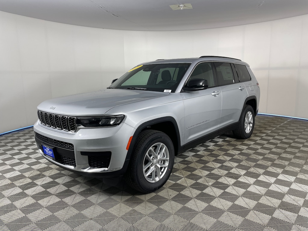 New 2025 Jeep Grand Cherokee L LAREDO X 4X4 Sport Utility